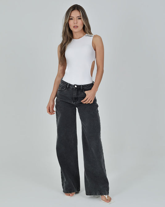 NYRA JEAN BLACK - LEVIÁH